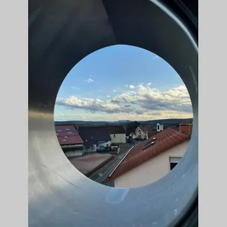 Ferienturm Zur Ehemal. Umspannstation Poppenroth Lägenhet