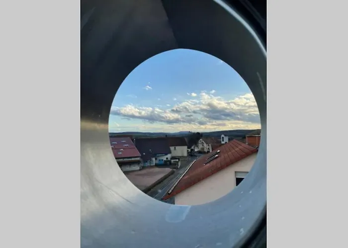 Ferienturm Zur Ehemal. Umspannstation Poppenroth Lägenhet
