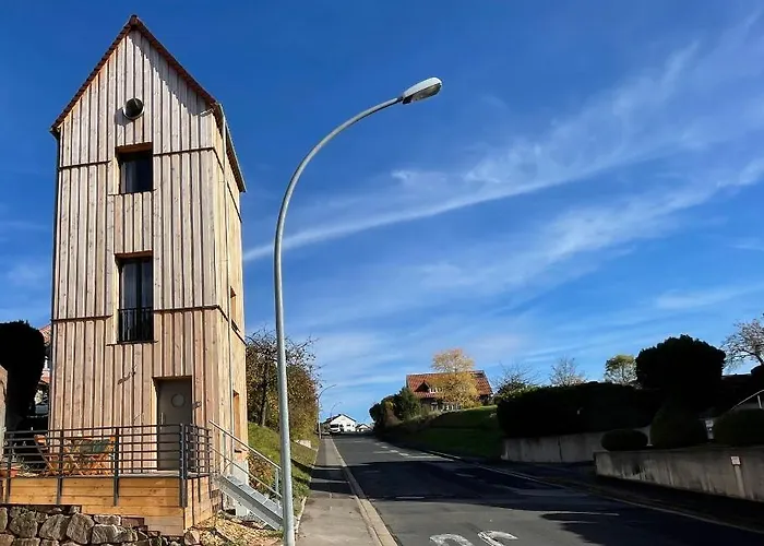 Ferienturm Zur Ehemal. Umspannstation Poppenroth Lägenhet