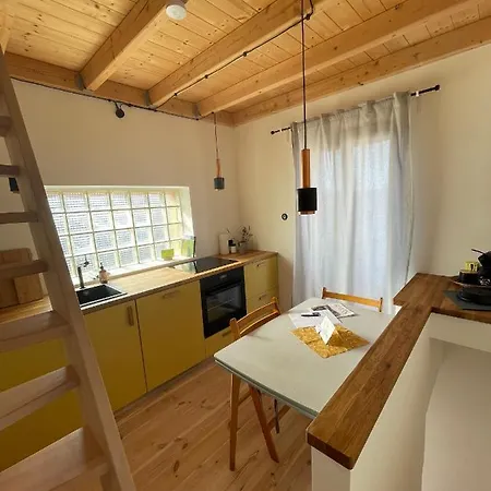 Ferienturm Zur Ehemal. Umspannstation Poppenroth Apartment *